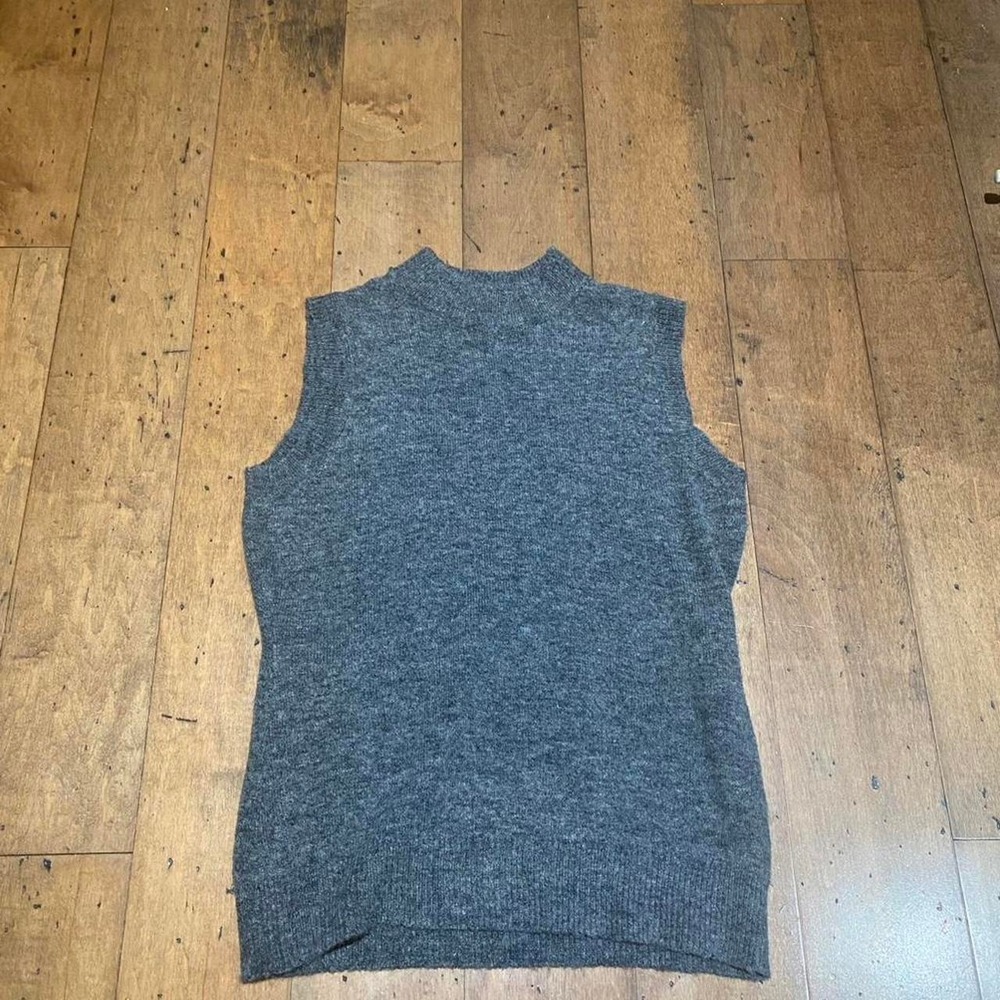 Grey‎ Gabrielle Union sweater vest Size L